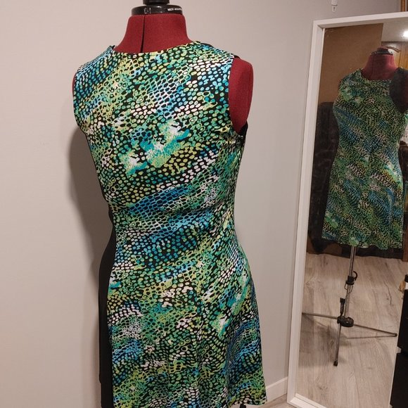 Adorable Asymmetric Midi Dress - Picture 2 of 5